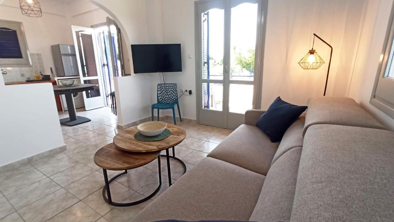 Villa Blue Cocoon - Chrani Messinia Peloponnese- Sea View 800 M From Beach Bagian luar foto